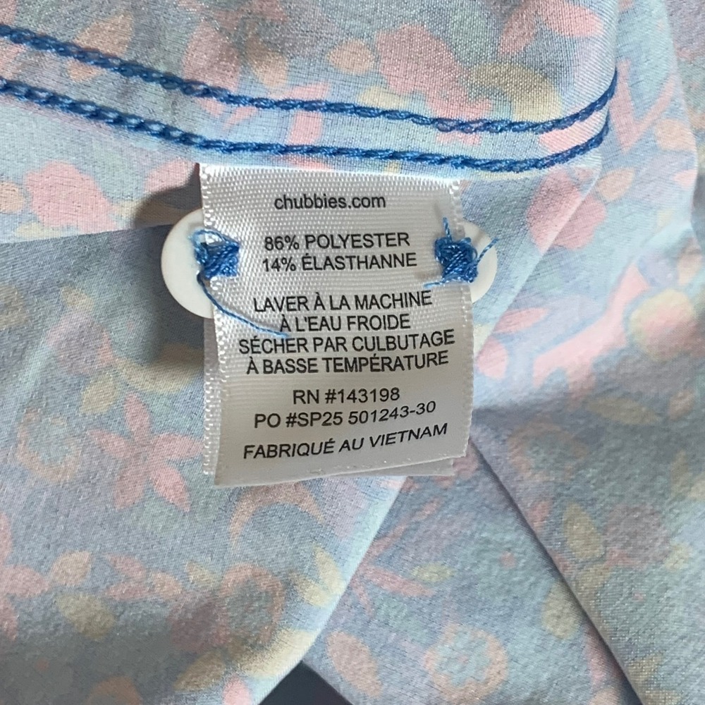 Chubbies Floral Button Down Mens Medium Blue Pink Excellent Short Sleeve Stretch - Picture 7 of 9
